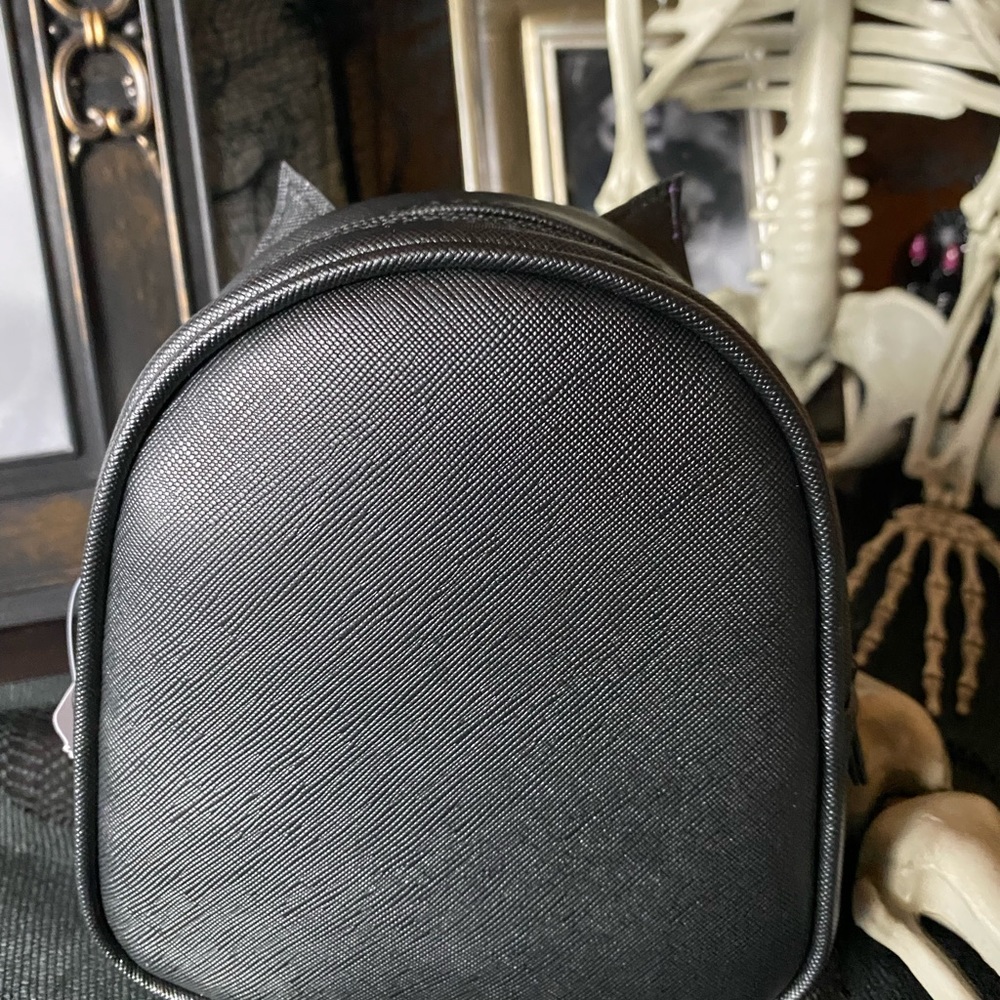 Bath and Body Works~2021 Bat Cosmetic Bag - Picture 4 of 9